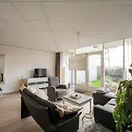 Apartment Gorgeous Seaside *