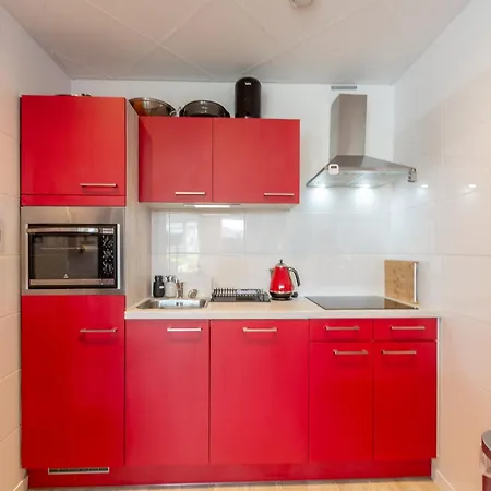 Gorgeous Seaside 朱丽安娜多普